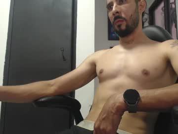 Andrumiler Chaturbate stream image from September 10, 2025
