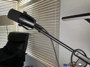 Lyndsers Chaturbate stream image from September 10, 2025