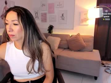 Laly_Dolce Chaturbate stream image from September 10, 2025