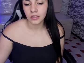 Mialover_V Chaturbate stream image from September 10, 2025