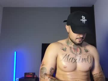 Yorditatoo Chaturbate stream image from September 10, 2025