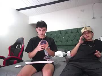 Andrew_Restrepo Chaturbate stream image from September 10, 2025