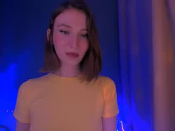 Ellaamber Chaturbate stream image from September 10, 2025