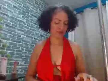 Isabella_Rosssi Chaturbate stream image from September 10, 2025