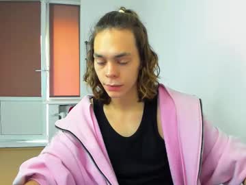 Blazetone1 Chaturbate stream image from September 11, 2025
