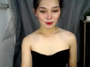Louilalicious Chaturbate stream image from September 11, 2025