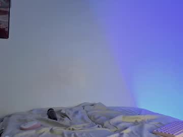 Nude2557940 stream image from September 11, 2025