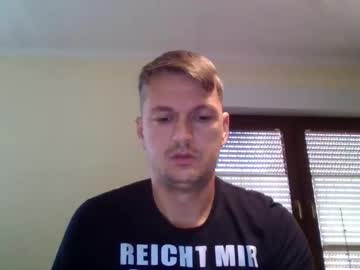 Piercingsxxx Chaturbate stream image from September 11, 2025
