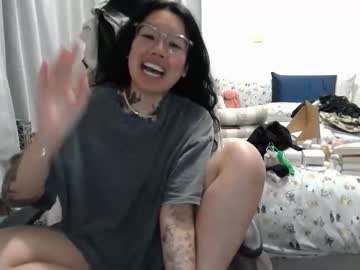 Insideivychan Chaturbate stream image from September 11, 2025