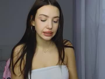 Oopsiekitten Chaturbate stream image from September 11, 2025