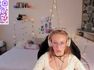 Allingirls Chaturbate stream image from September 11, 2025