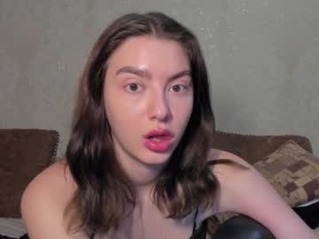 Mi_Linaa Chaturbate stream image from September 11, 2025