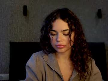 Milycclars Chaturbate stream image from September 11, 2025
