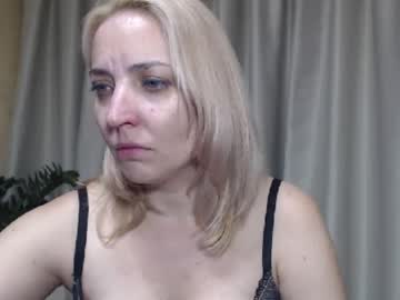 Ohsweetmari Chaturbate stream image from September 11, 2025