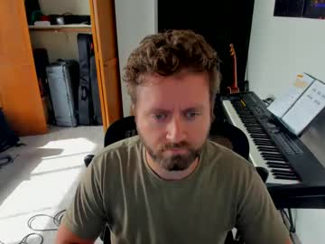 David20884 Chaturbate stream image from September 11, 2025