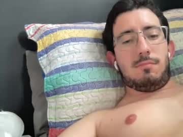 Johnukber Chaturbate stream image from September 11, 2025