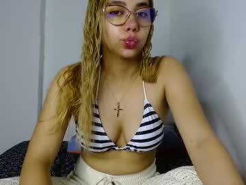 Lucckytianna Chaturbate stream image from September 11, 2025