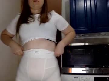 Lilae37yis Chaturbate stream image from September 11, 2025
