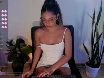 Saraaisa Chaturbate stream image from September 11, 2025