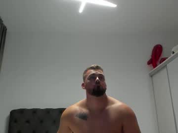 Me4tballz Chaturbate stream image from September 11, 2025