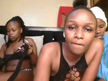 Sexxymaya25 Chaturbate stream image from September 11, 2025