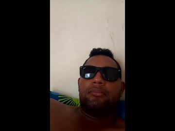 Osvaldo_30 Chaturbate stream image from September 11, 2025