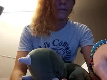 Cuddleavenue stream image from September 11, 2025