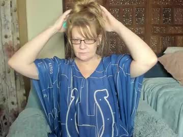 Emberpheonixxx Chaturbate stream image from September 12, 2025