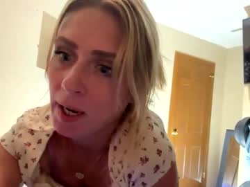 Laceygirlxxx Chaturbate stream image from September 12, 2025