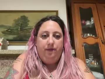 Neusluthien Chaturbate stream image from September 12, 2025