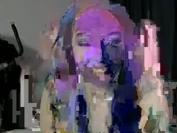 Amysview Chaturbate stream image from September 12, 2025