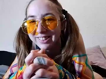 Sweetpetal_Xoxo Chaturbate stream image from September 12, 2025