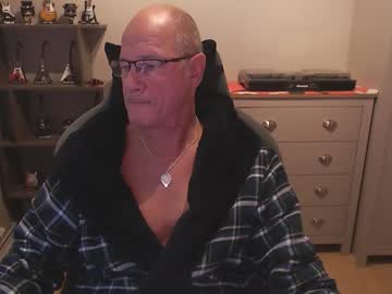 Oldveteranuk Chaturbate stream image from September 12, 2025