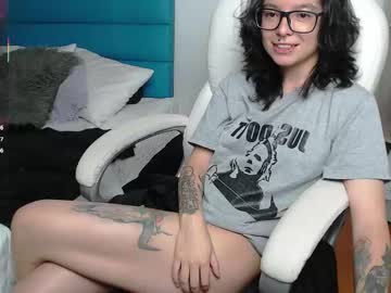 Phiaa_ Chaturbate stream image from September 12, 2025