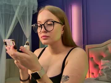 Evahariss1 Chaturbate stream image from September 12, 2025