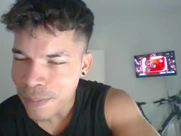 Carlos4296 Chaturbate stream image from September 12, 2025