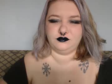 Neriphine Chaturbate stream image from September 12, 2025