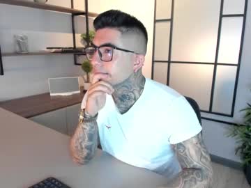 Dominique_Caron Chaturbate stream image from September 12, 2025