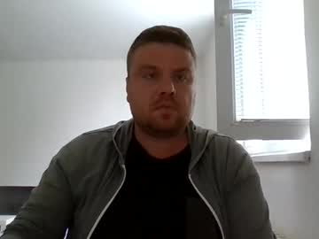 Klumbis Chaturbate stream image from September 12, 2025