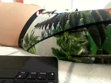 Randomtlk96 Chaturbate stream image from September 12, 2025