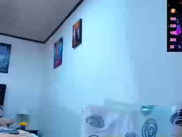 Abbyshinne Chaturbate stream image from September 12, 2025