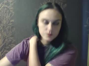 Flower_Bluee Chaturbate stream image from September 12, 2025
