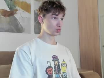 Maxwellchik Chaturbate stream image from September 12, 2025