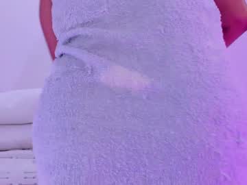 Yara_Cataleyaa Chaturbate stream image from September 12, 2025