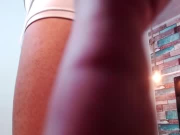 Foxy_Ella Chaturbate stream image from September 12, 2025