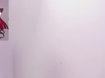 Juicykitten1 Chaturbate stream image from September 12, 2025