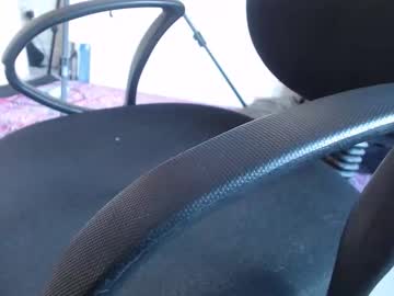 Monkeypawpony Chaturbate stream image from September 12, 2025
