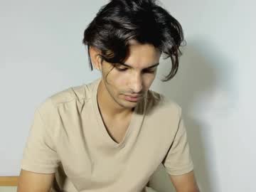 Dylan_Hoot Chaturbate stream image from September 12, 2025