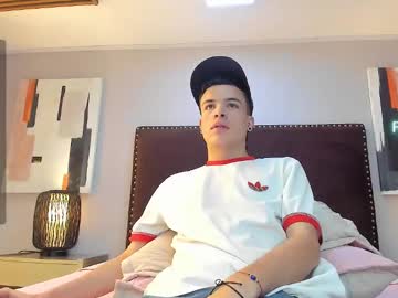 Kevinn_Blue Chaturbate stream image from September 12, 2025
