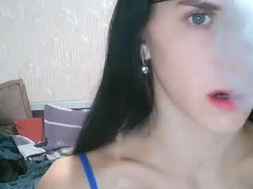 Strawberry_Storm Chaturbate stream image from September 12, 2025